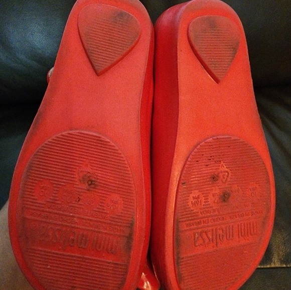 Mini Melissa Size 10 - Picture 2 of 2